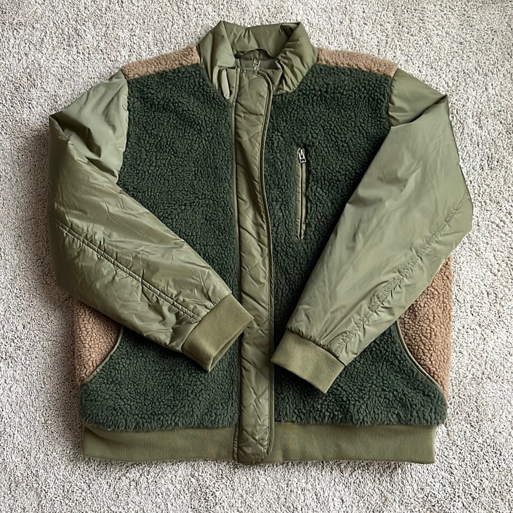 New w/Tags Brown and Green sherpa bomber jacket
